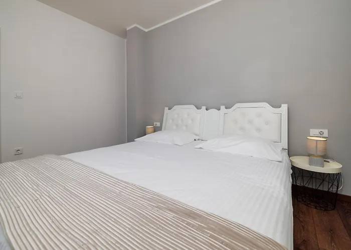 Apartment Filip 2 *