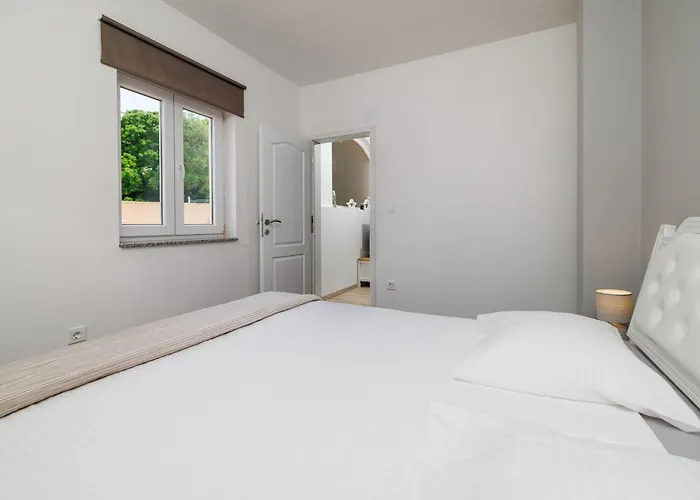 Apartment Filip 2 *